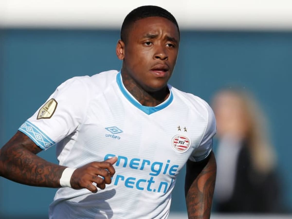 Man Utd Set to Scout PSV Winger Steven Bergwijn Ahead of Rumoured January  Approach - Sports Illustrated