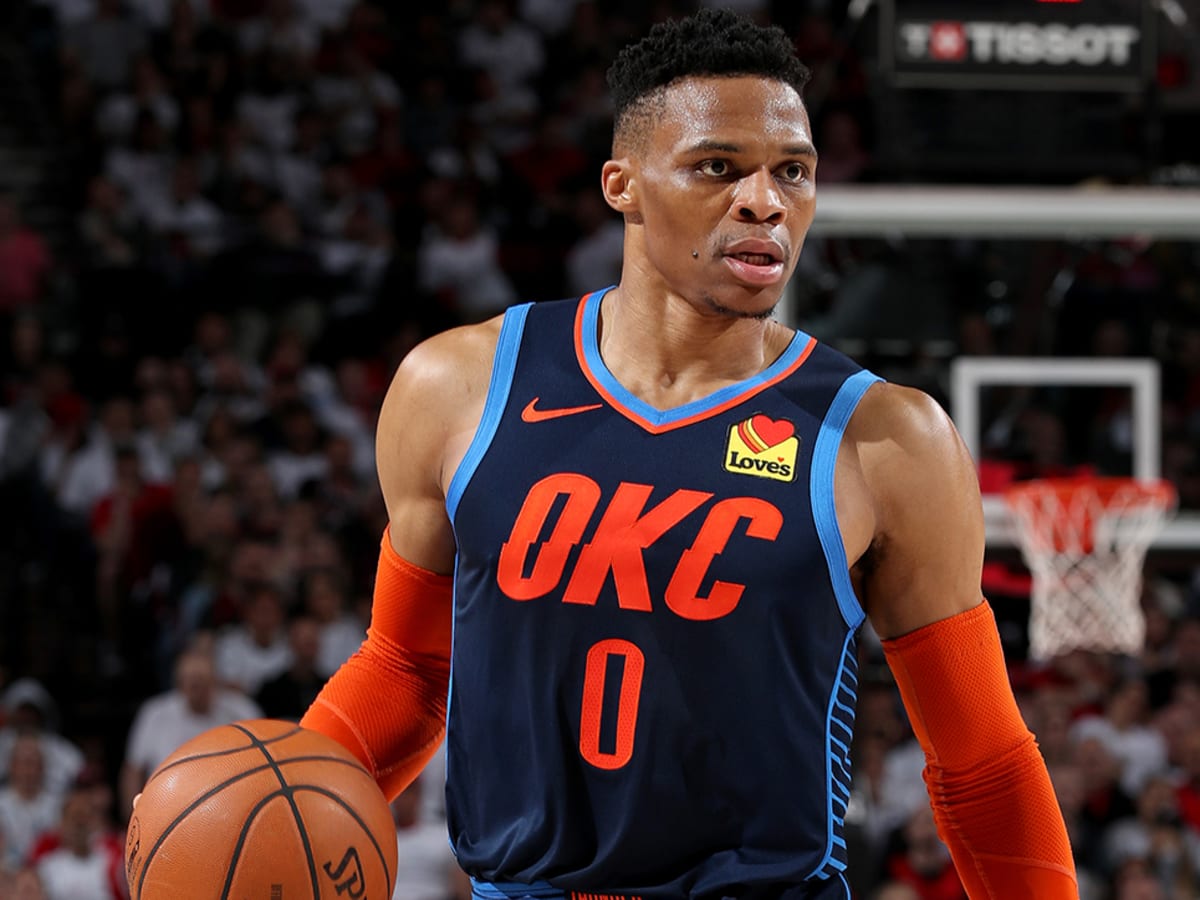 Thunder Acquires Gilgeous-Alexander, Gallinari and Five First-Round Draft  Picks