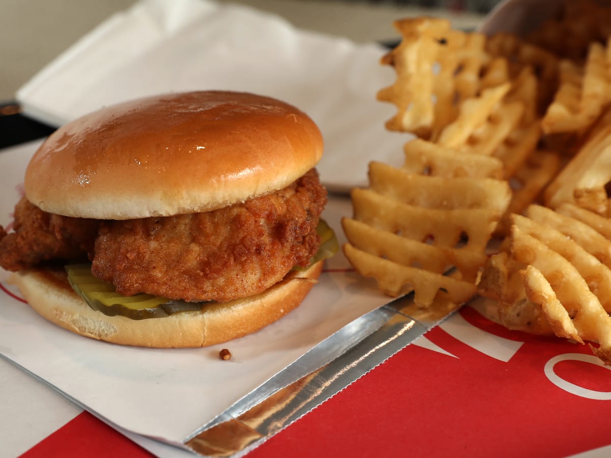 Which MLB stadiums serve Chick-fil-A?