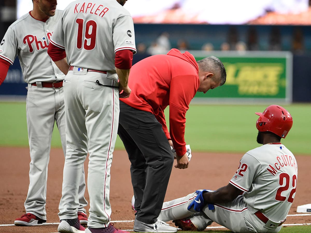 Phillies' Andrew McCutchen out for season with torn ACL