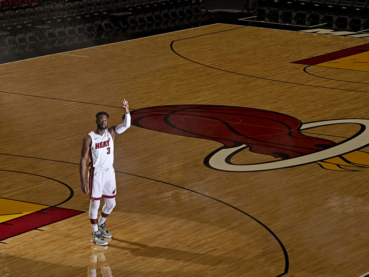 Boston Celtics look to keep Miami Heat's LeBron James, Dwyane Wade out of  the paint in Game 2