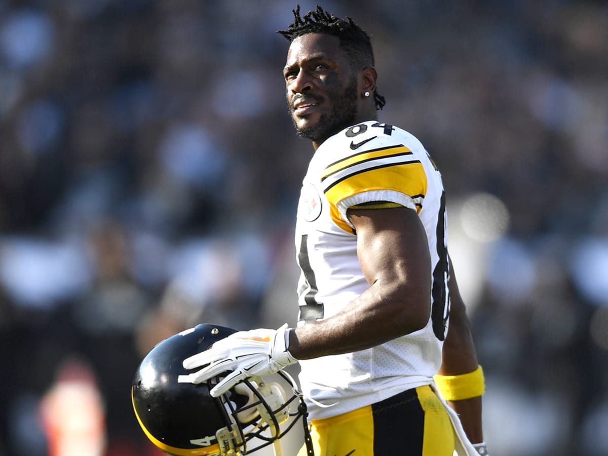 Michael Thomas, Antonio Brown swap jerseys after Saints beat Steelers