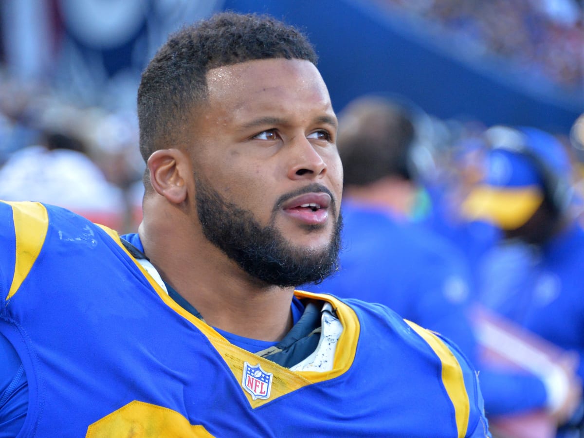 Aaron Donald wins 2019 PFF Defensive Player of the Year