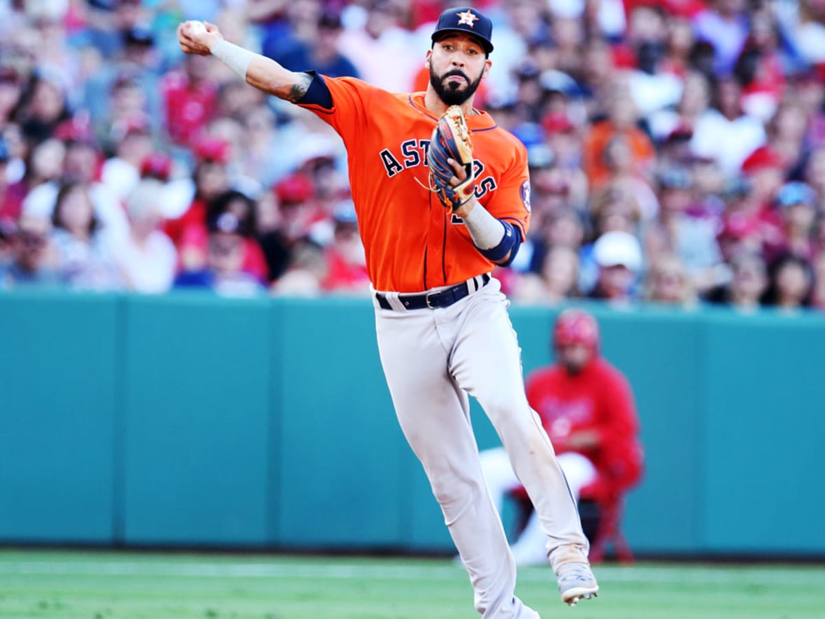 MLB rumors: Marwin Gonzalez is a valuable unsigned free agent - Sports  Illustrated