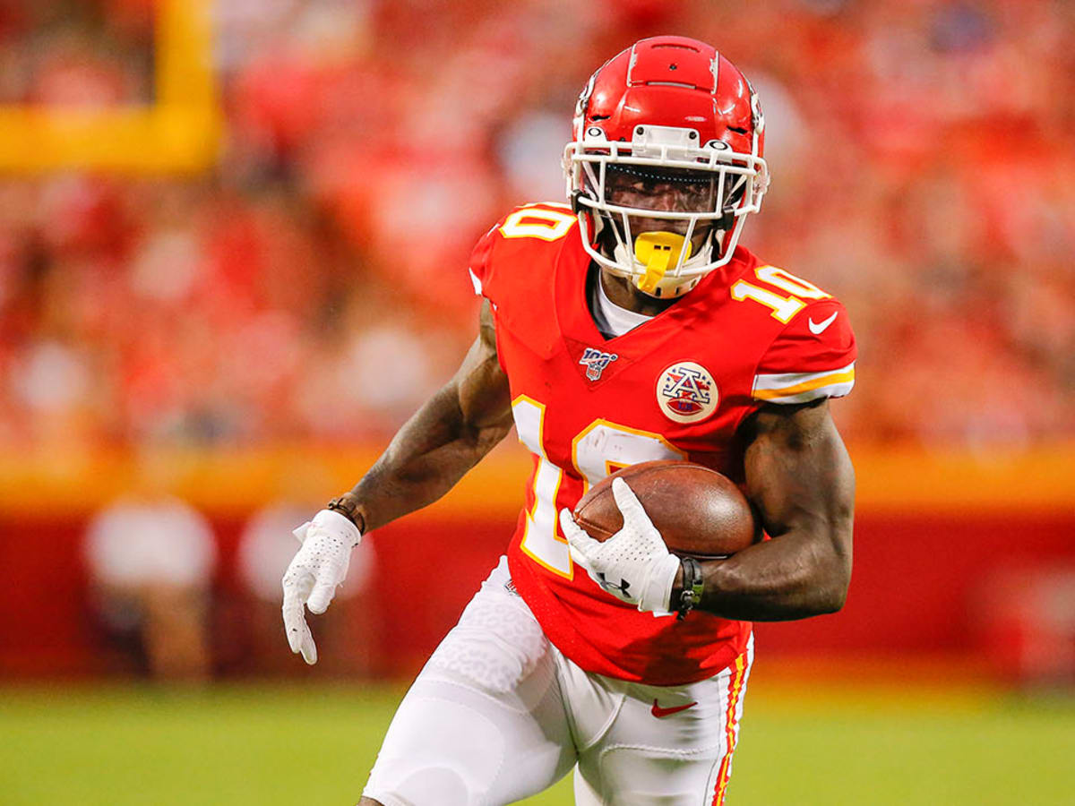 Tyreek Hill contract extension: Chiefs agree to three-year, $54 million  deal - Sports Illustrated