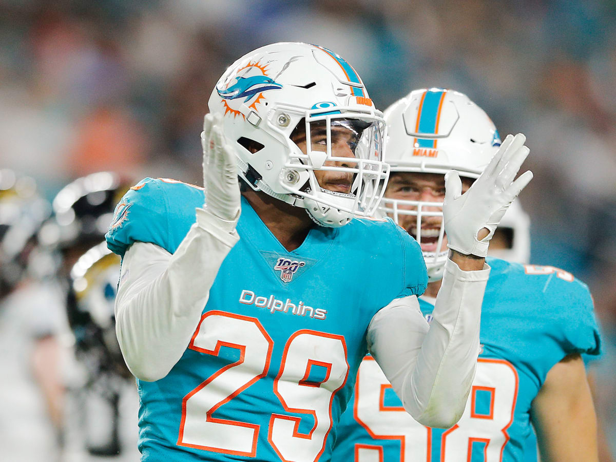 Dolphins give unhappy Minkah Fitzpatrick permission to seek trade