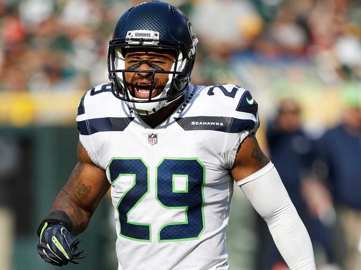 Baltimore Ravens terminate contract of safety Earl Thomas after fight