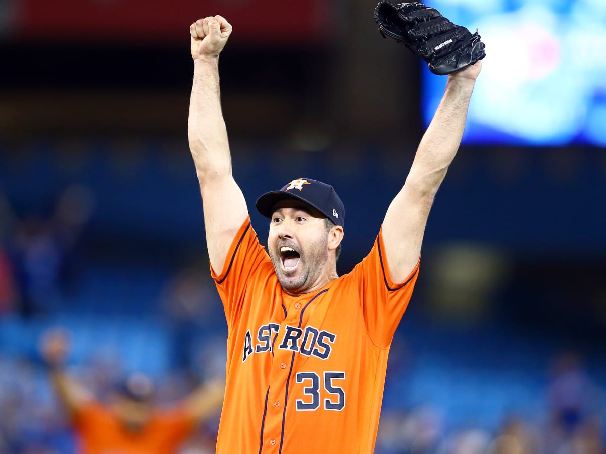 Astros' Verlander pitches six no-hit innings - Taipei Times