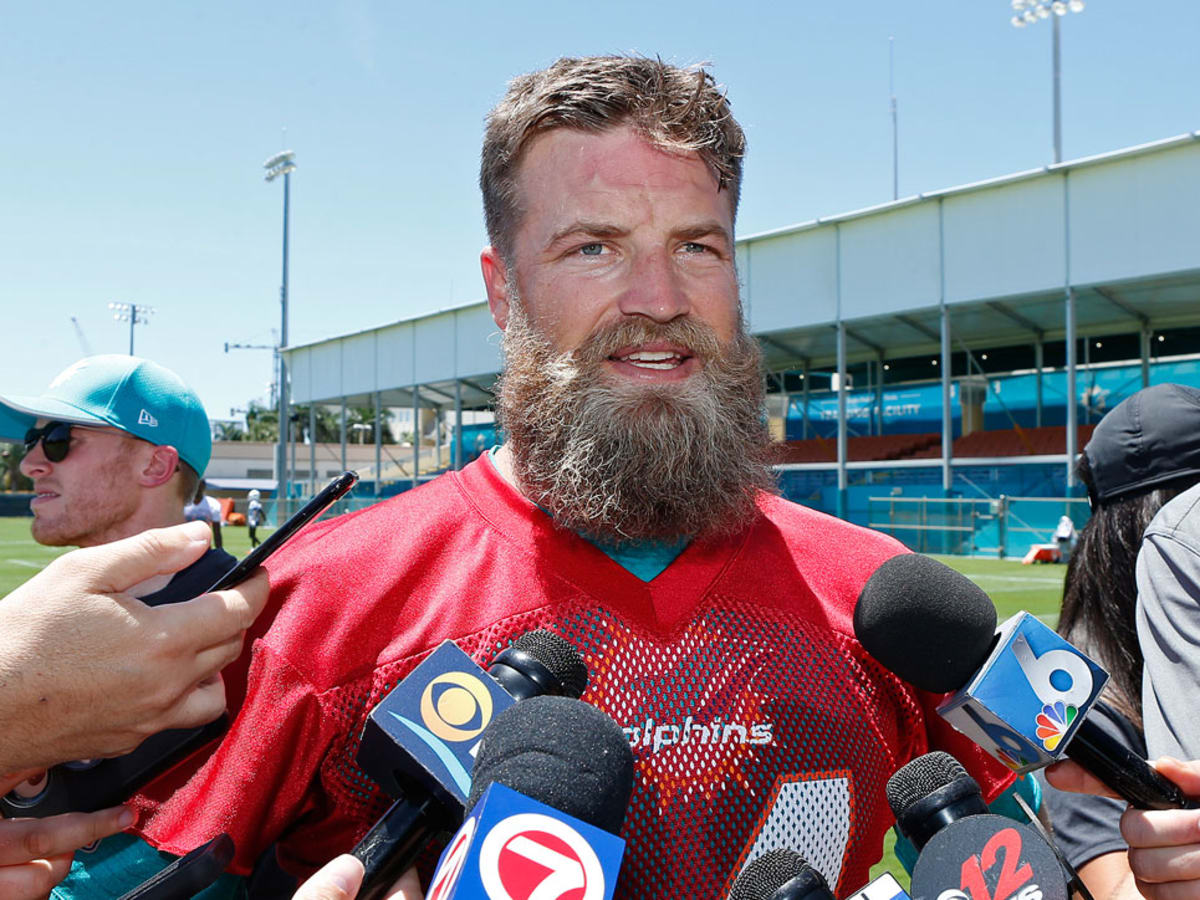 Miami Dolphins' Ryan Fitzpatrick blames weight gain on birthday cake