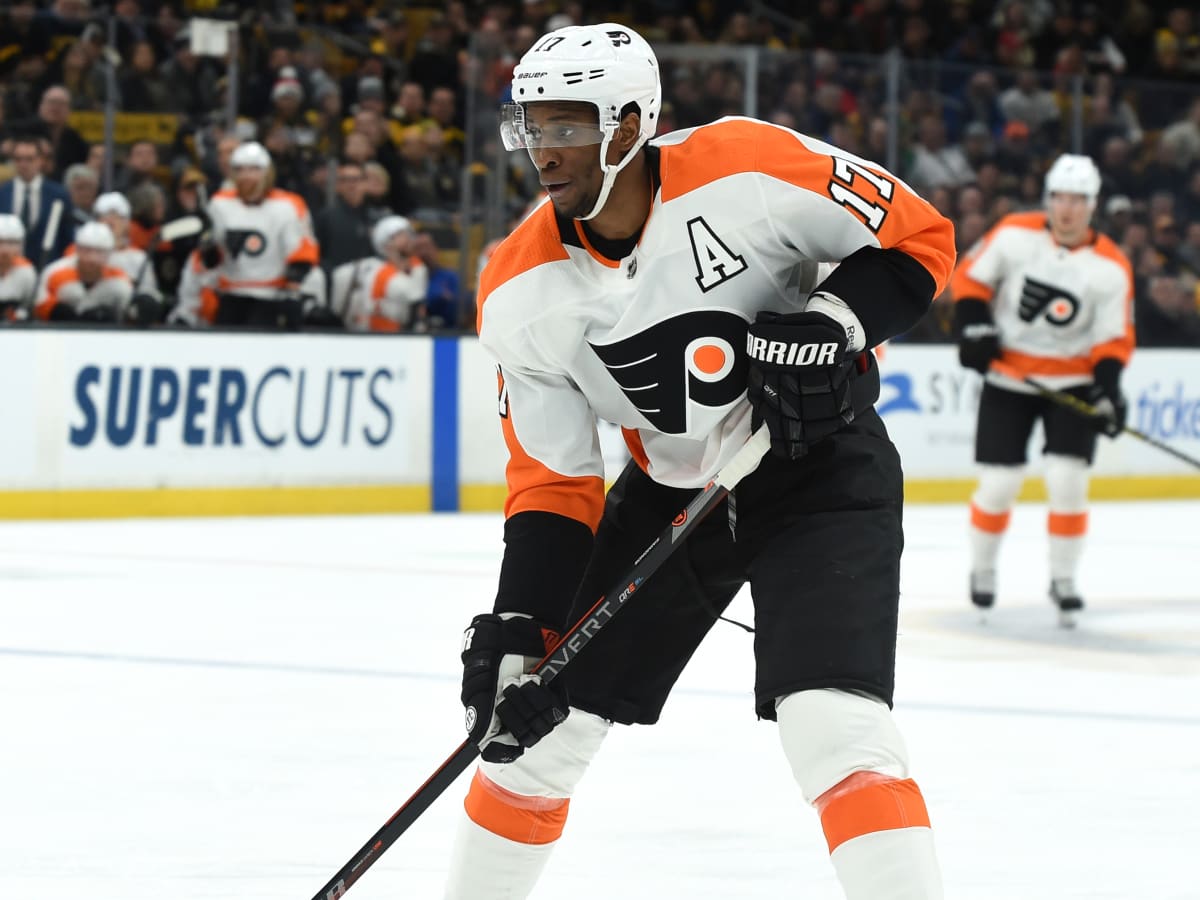 Wayne Simmonds shows off Philadelphia Flyers' Stadium Series