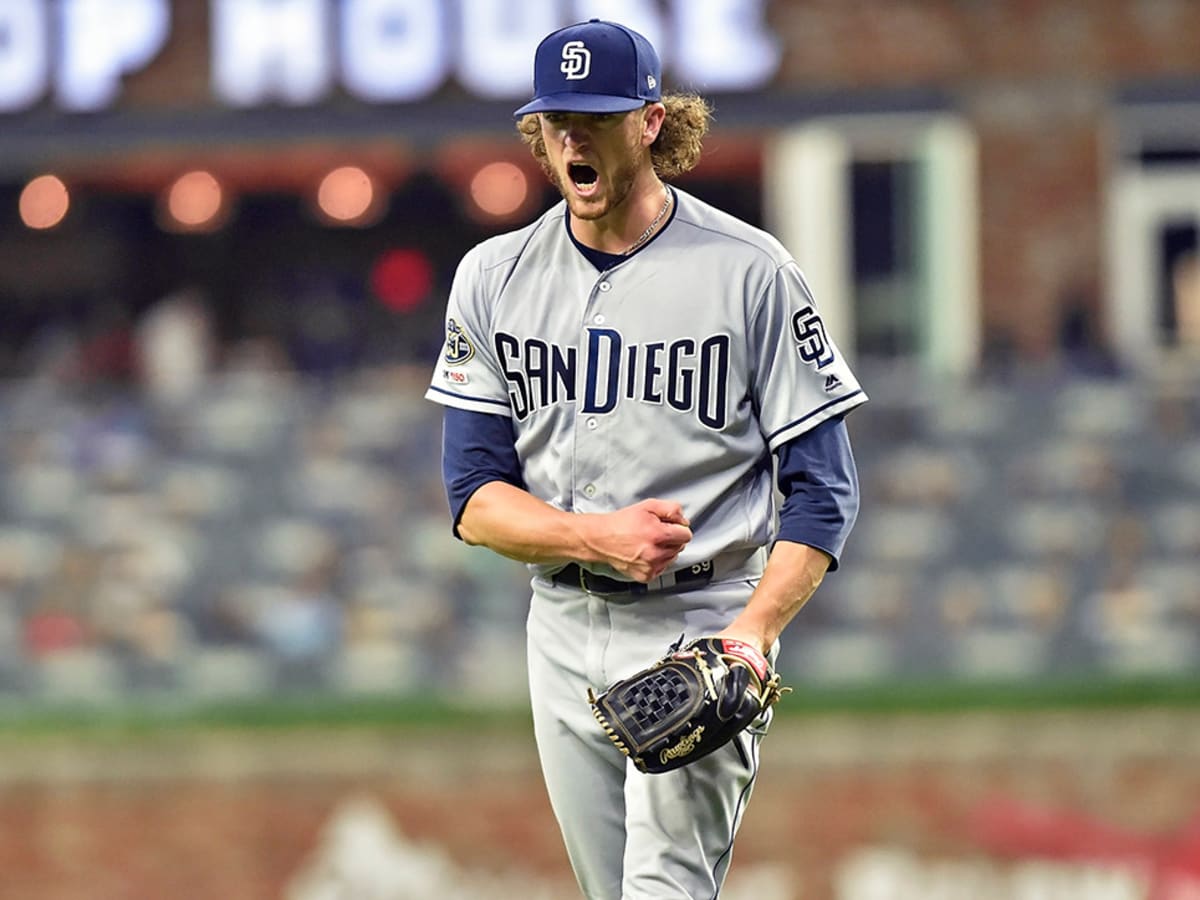 Padres pitcher Paddack looks forward to showing off lion