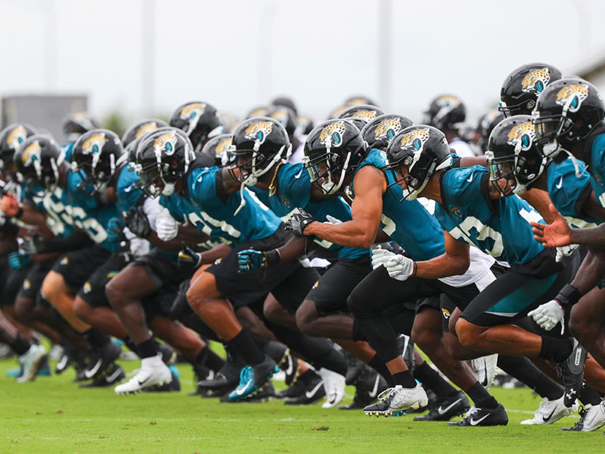 Leonard Fournette: 2017 Jacksonville Jaguars Team 'Still Would Have Been  Together' if They Beat New England Patriots - Sports Illustrated  Jacksonville Jaguars News, Analysis and More