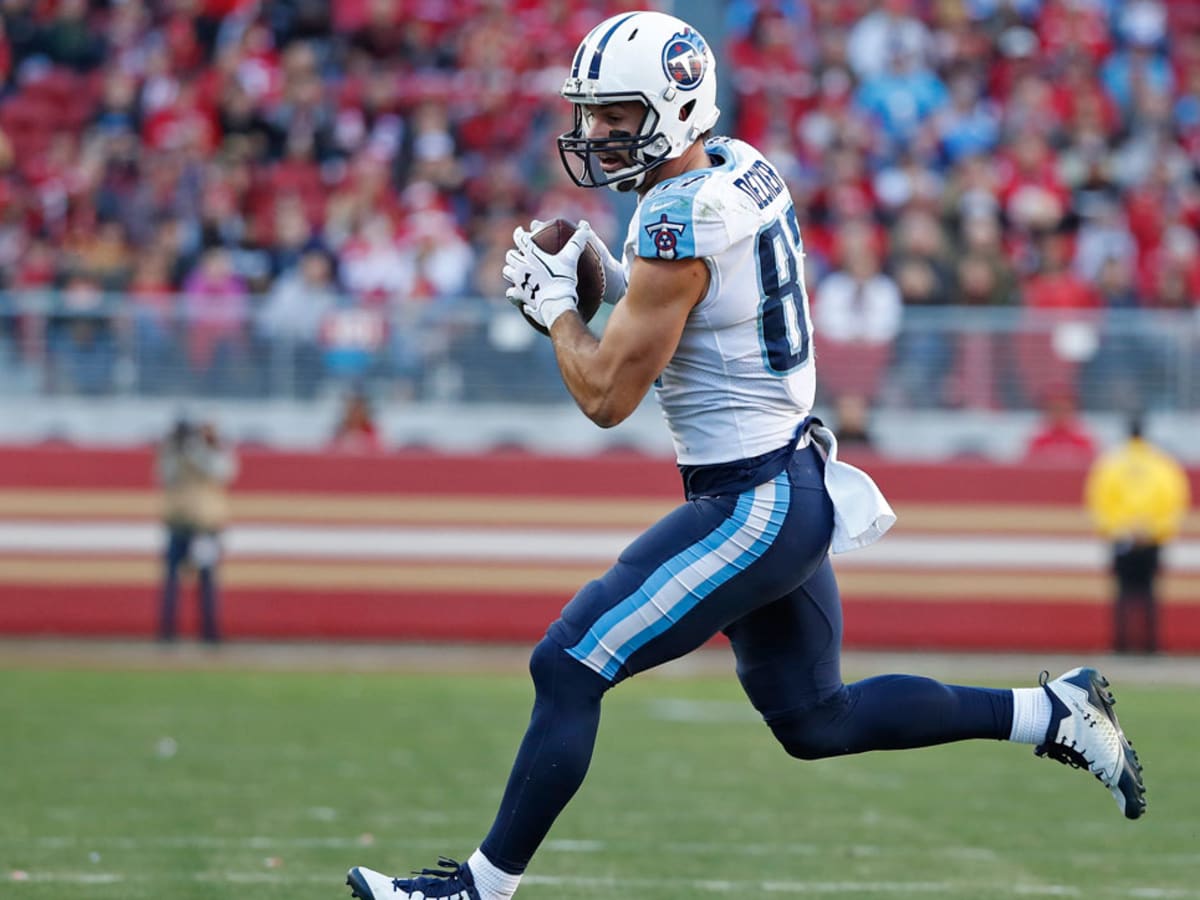 Patriots signing WR Eric Decker to one-year deal