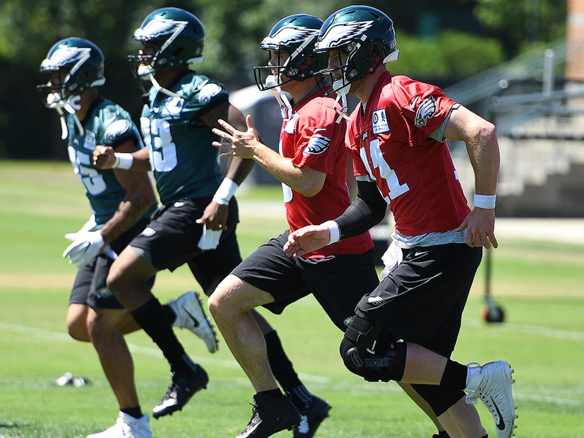 Eagles Minicamp Carson Wentz Continuing To Make Progress Sports Illustrated