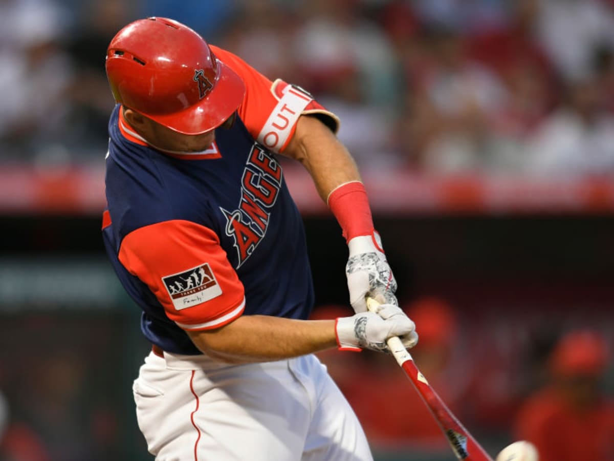 Mike Trout honors late brother-in-law by wearing his name on jersey