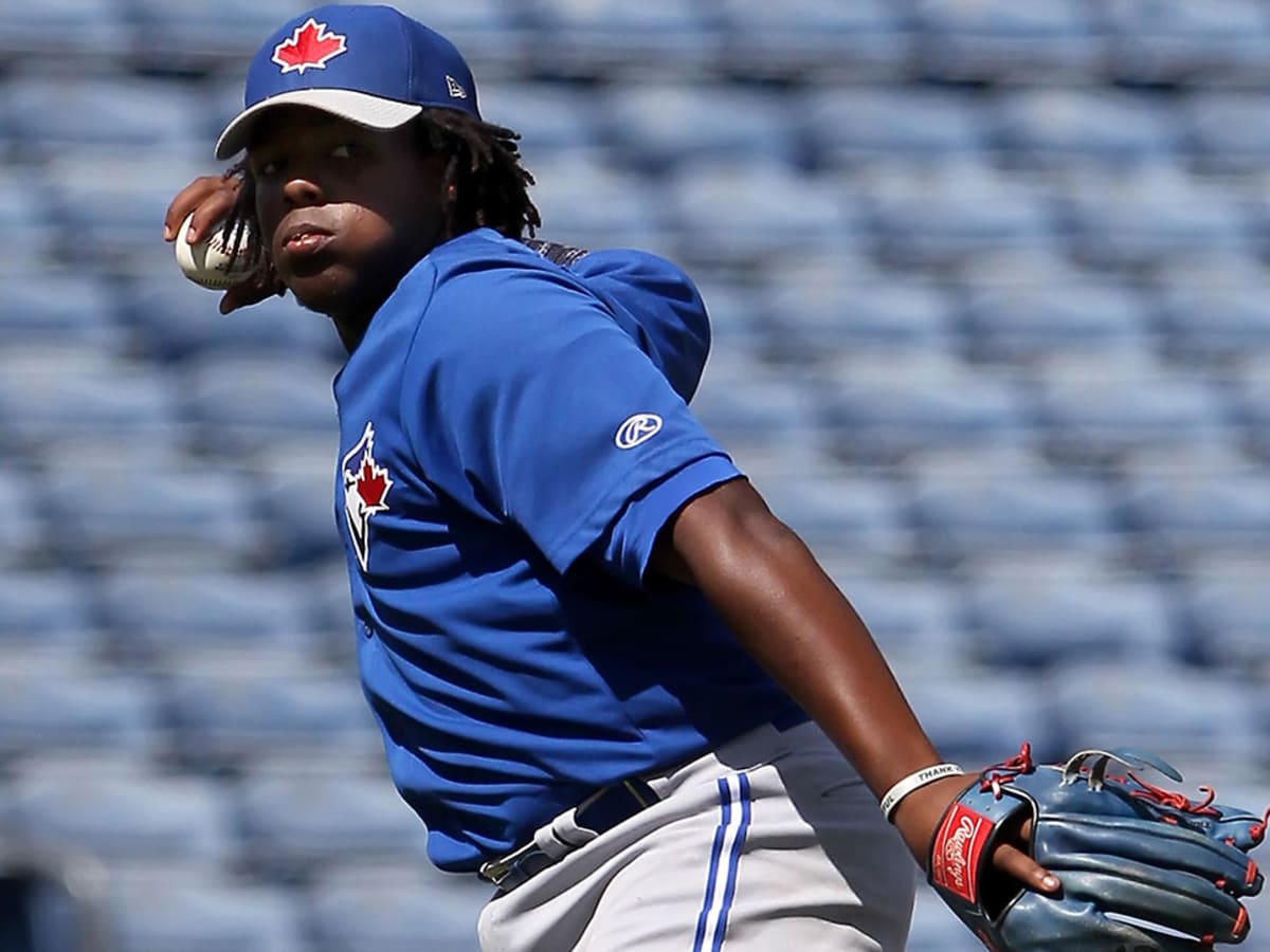 Vladimir Guerrero Jr's contract, stats, wife, age, salary