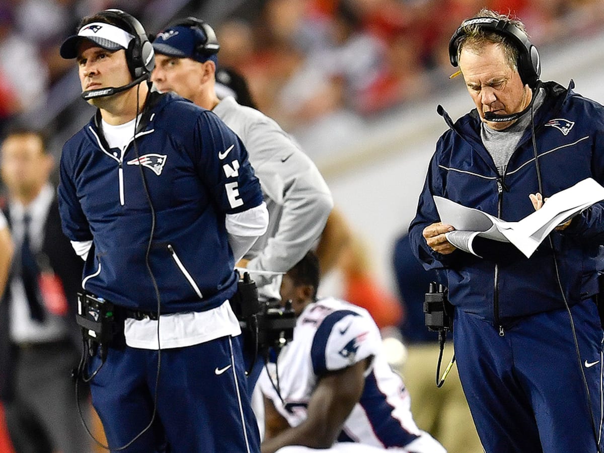 Colts-Patriots renew NFL rivalry smeared by McDaniels, DeflateGate.