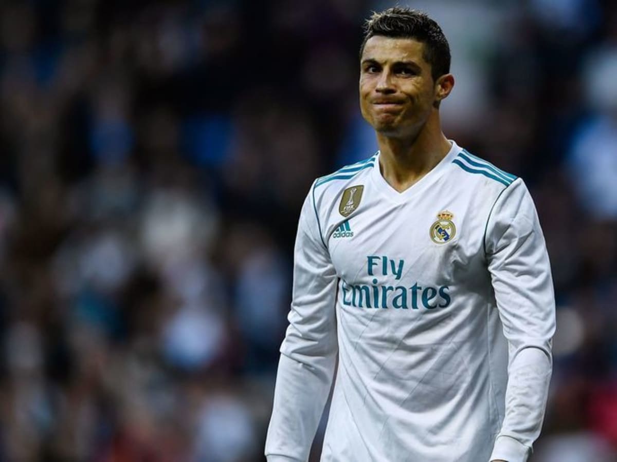 Cristiano Ronaldo mocks Lionel Messi with shirt celebration at