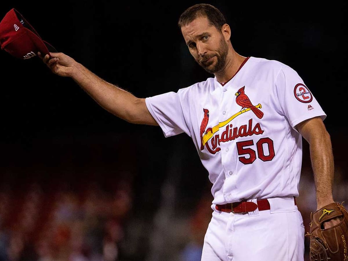 Futures with Cardinals remain uncertain for Molina, Wainwright