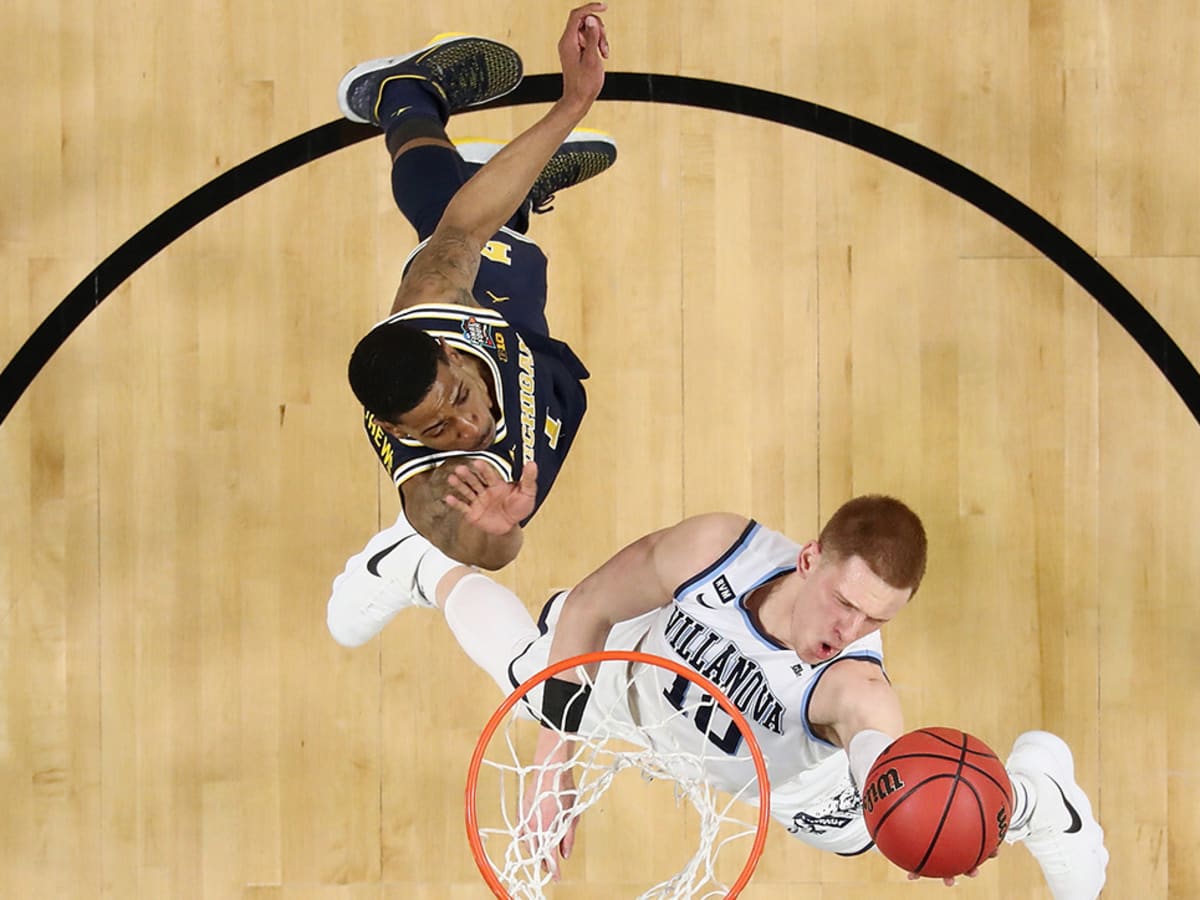 Donte Divincenzo Autographed Signed 2018 Villanova University Basketball  8X10 Photo COA - Autographs