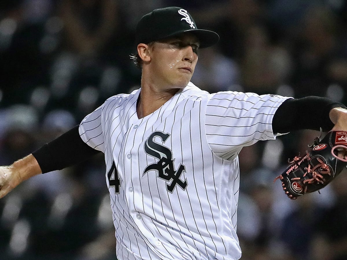 Sox lose in 11: Kopech keeps cool in a game gone wild