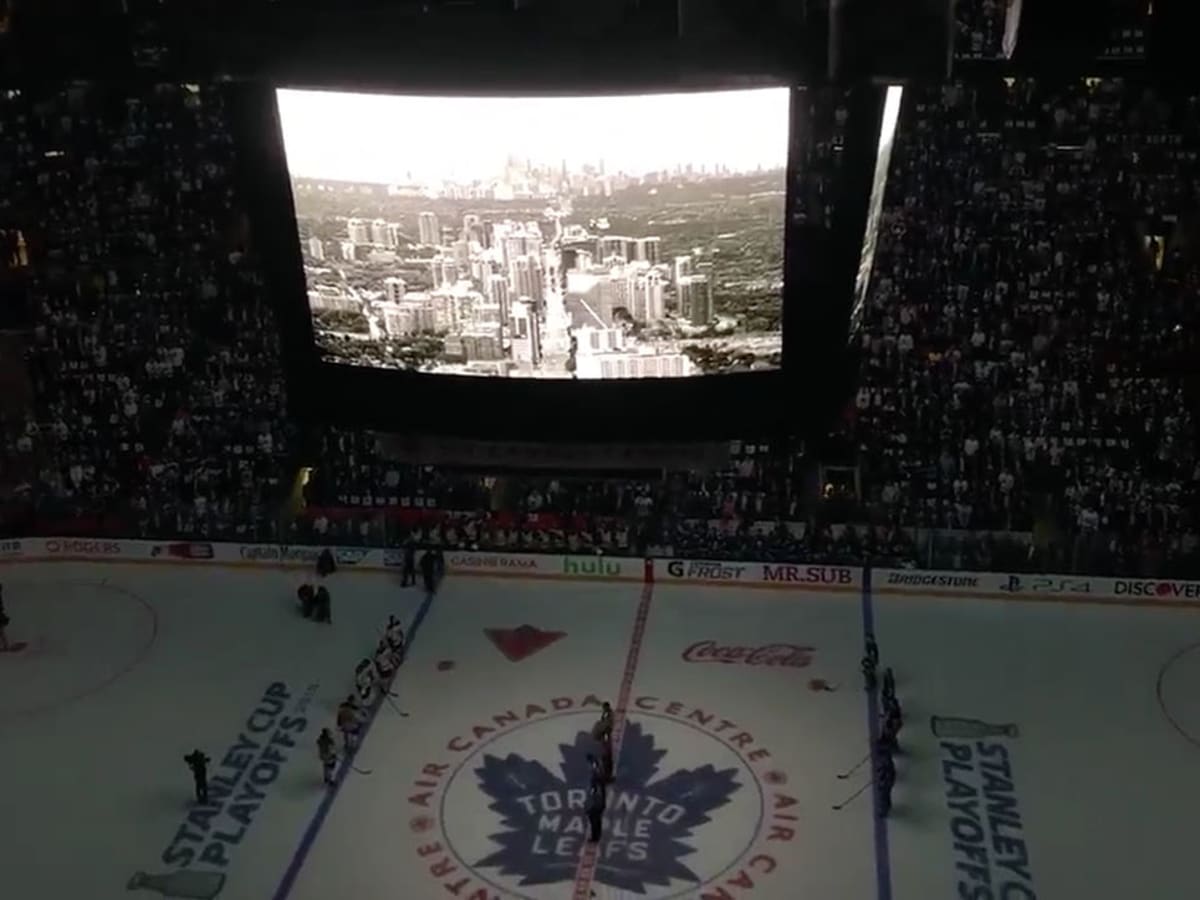 Toronto van attack: Maple Leafs moment of silence for victims - Sports  Illustrated