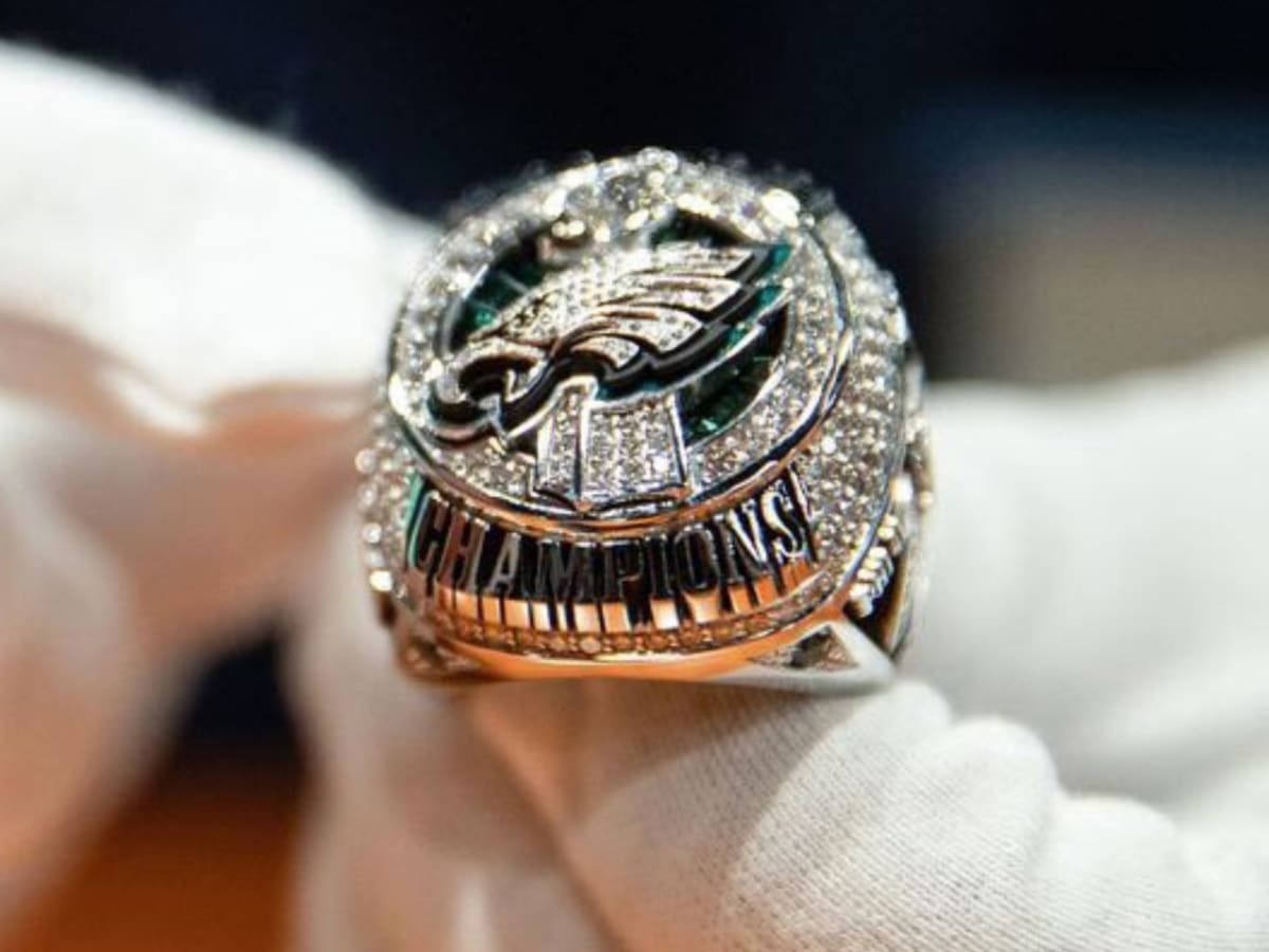 SEE IT: Eagles' blinged-out Super Bowl rings pay tribute to 'Philly  Special,' underdog masks – New York Daily News