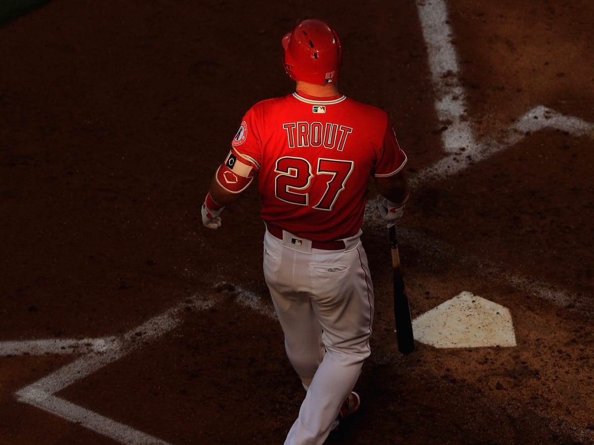 Golf Instruction: What you can learn from Mike Trout's monster