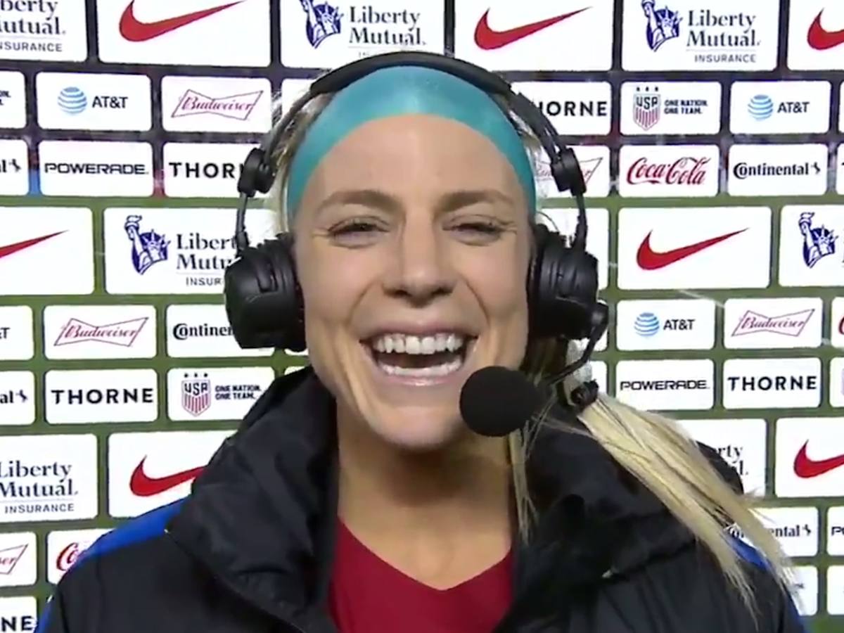 Julie Ertz 'super-emotional' after hearing husband Zach Ertz, Philadelphia  Eagles heading to Super Bowl 2018 - ABC7 Chicago