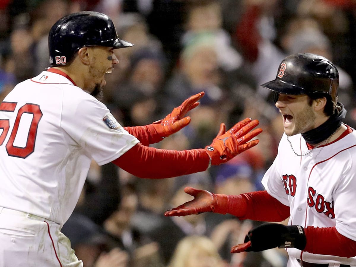 Alex Cora and Andrew Benintendi meet up in Kansas City