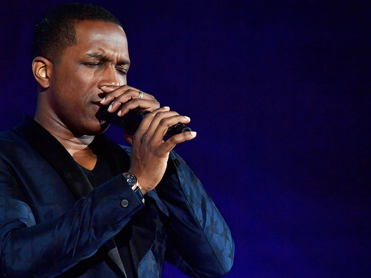 Leslie Odom Jr. Sings America the Beautiful