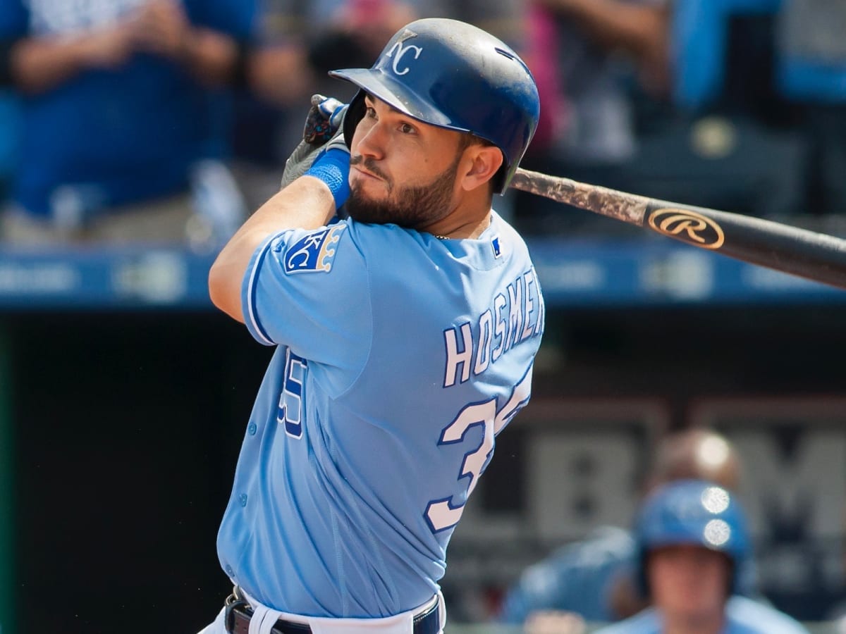 Eric Hosmer offered $147M, 7-year contract by KC Royals, report