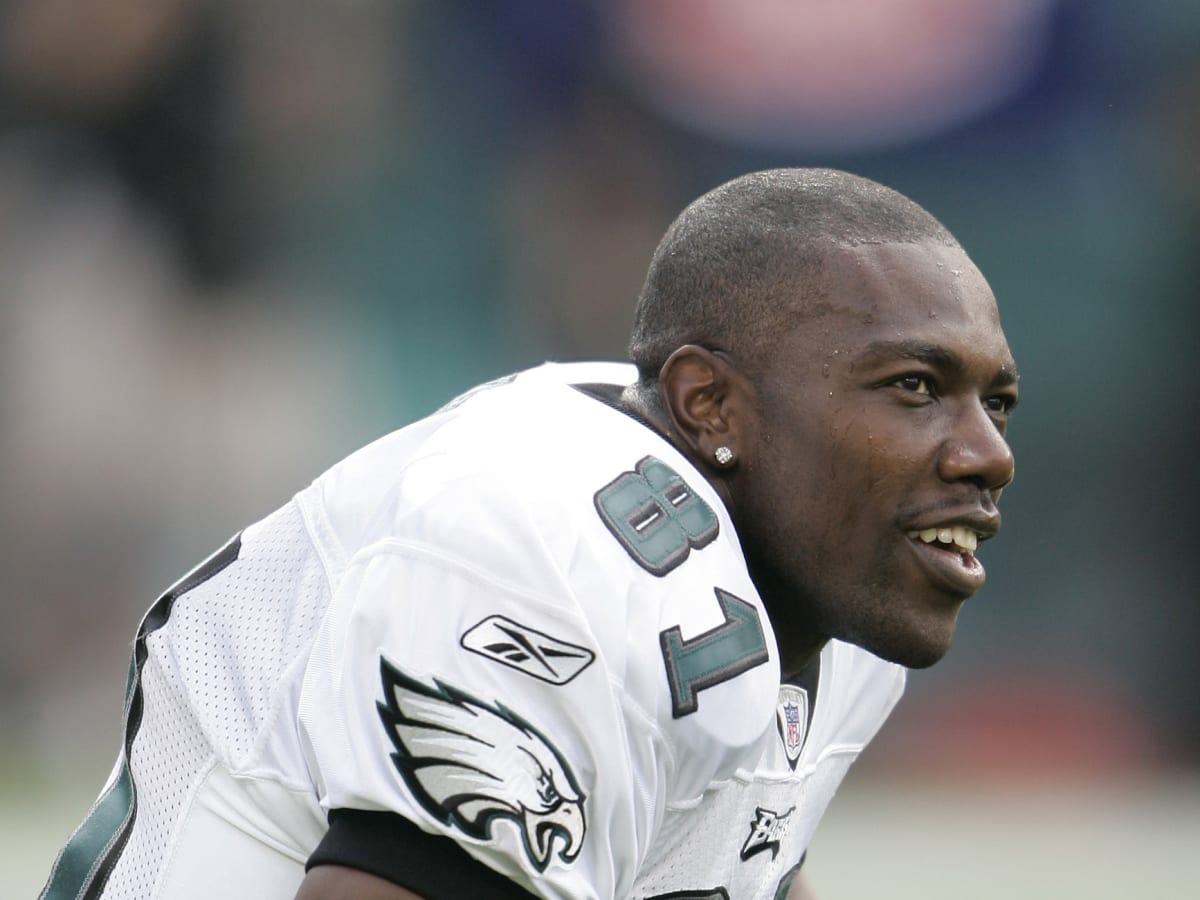 Terrell Owens to give Pro Football Hall of Fame induction speech