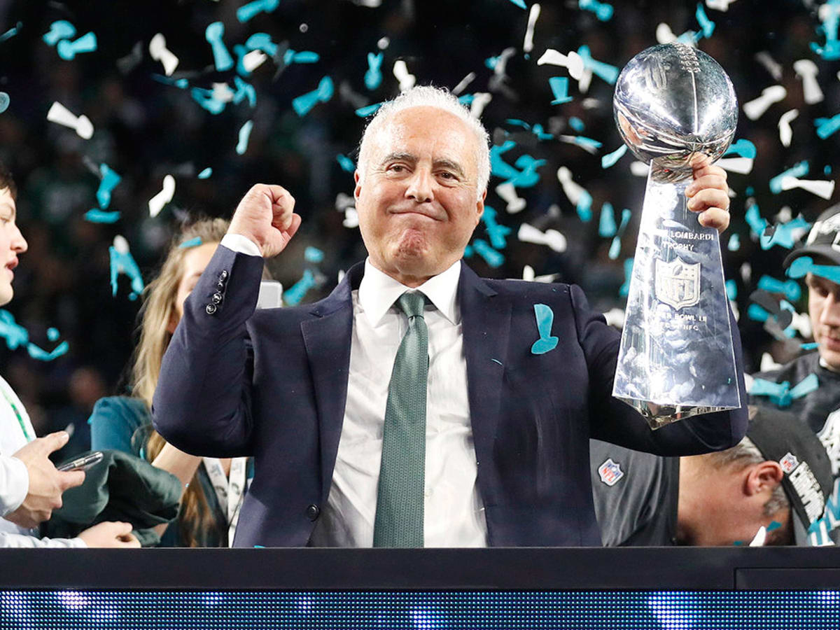 Jeffrey Lurie says Eagles want 'badly' to bring back their old