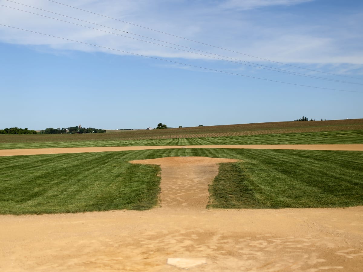 Field of Dreams farmhouse to open to the public