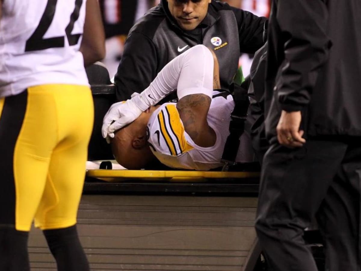 Ryan Shazier returns to Steelers practice in wheelchair, brings