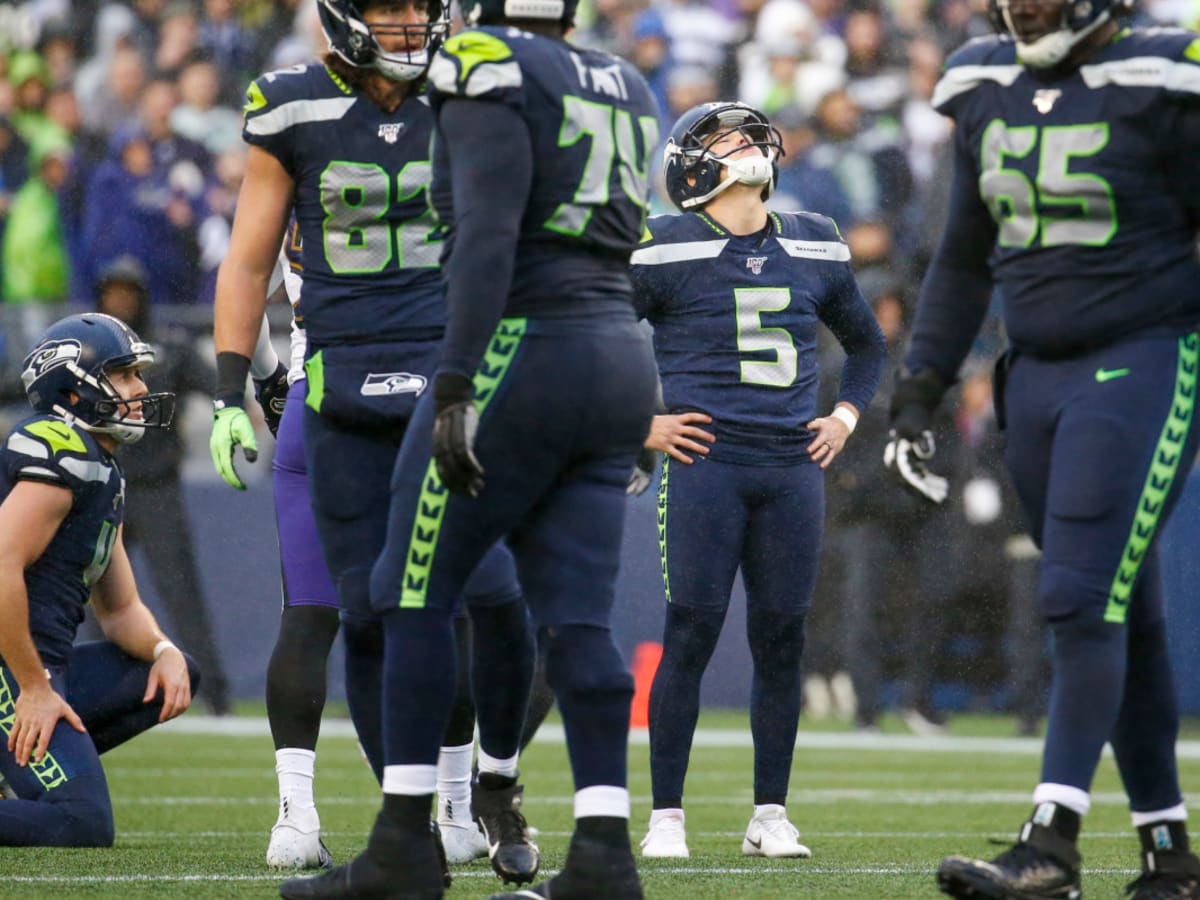 Sebastian Janikowski wins Seattle Seahawks kicking job after Jason Myers is  cut 