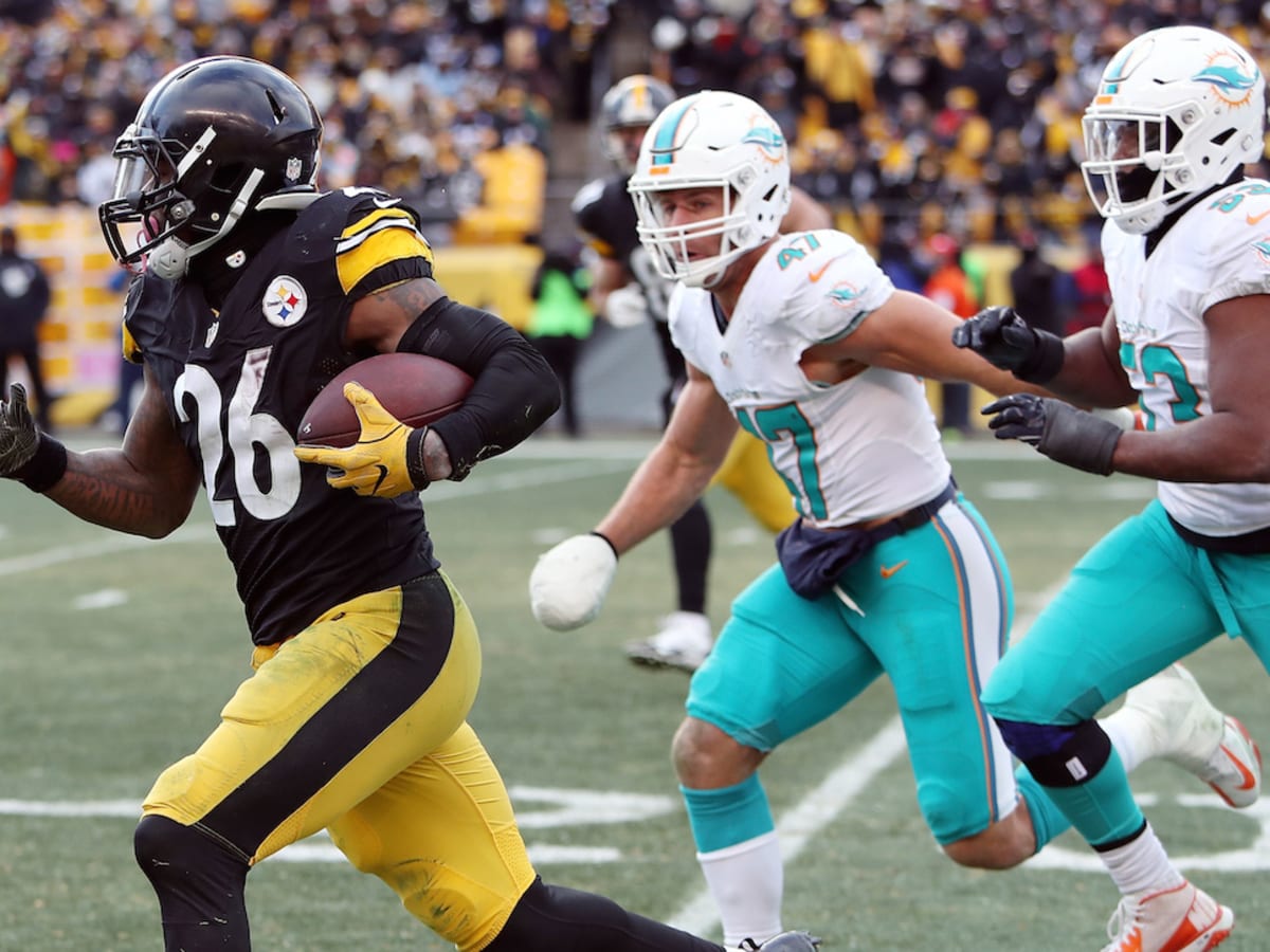 Pittsburgh's Big Three powers Steelers by Miami Dolphins