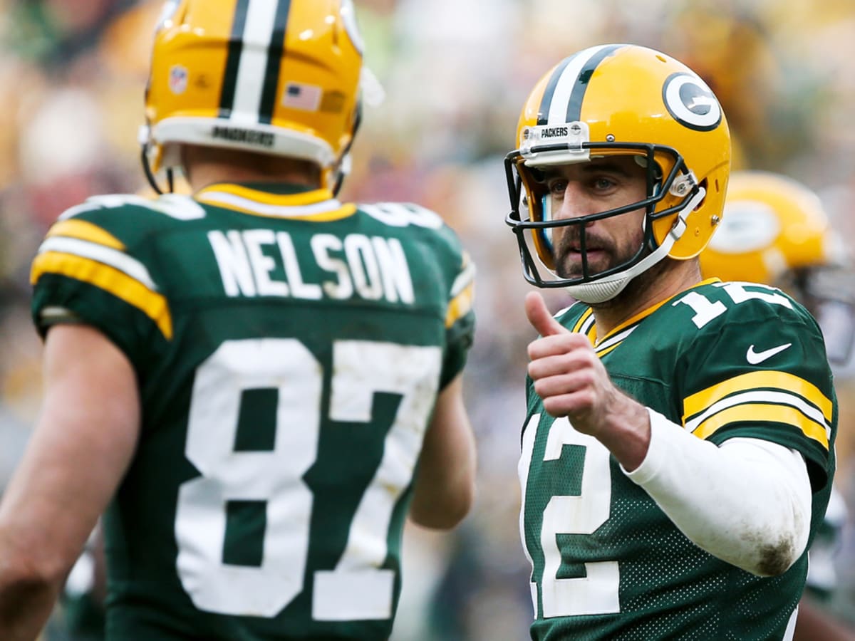 Rodgers using tough-love approach with slumping Packers