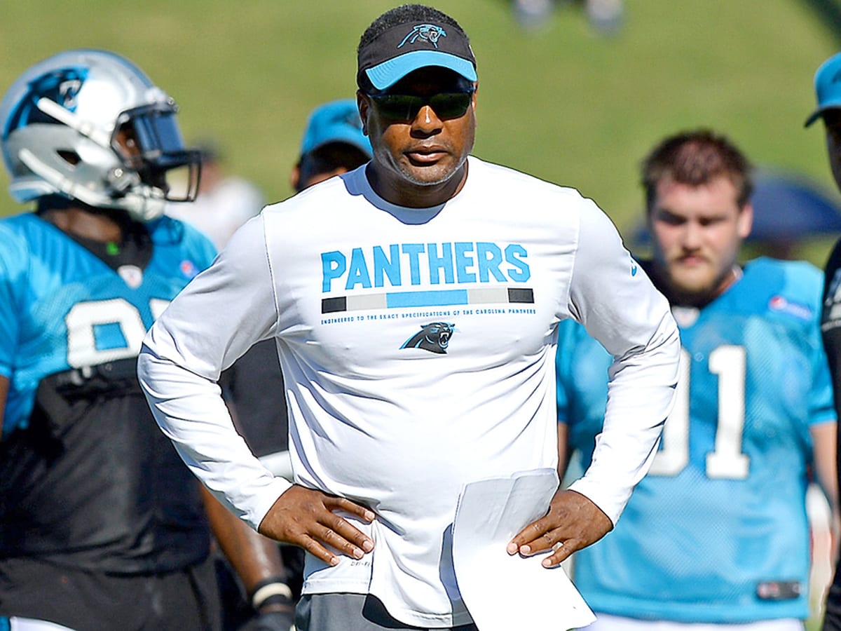 Carolina Panthers defensive end Mario Addison, left, and defensive