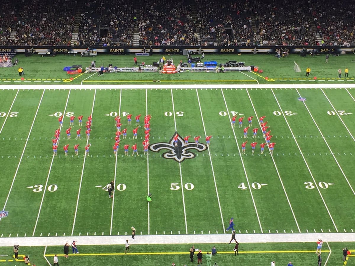 Saints Fans Celebrate New Superdome Sign Trolling Falcons[Photos]