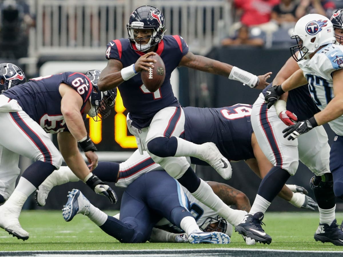 Houston Texans: Deshaun Watson is an early Rookie of the Year