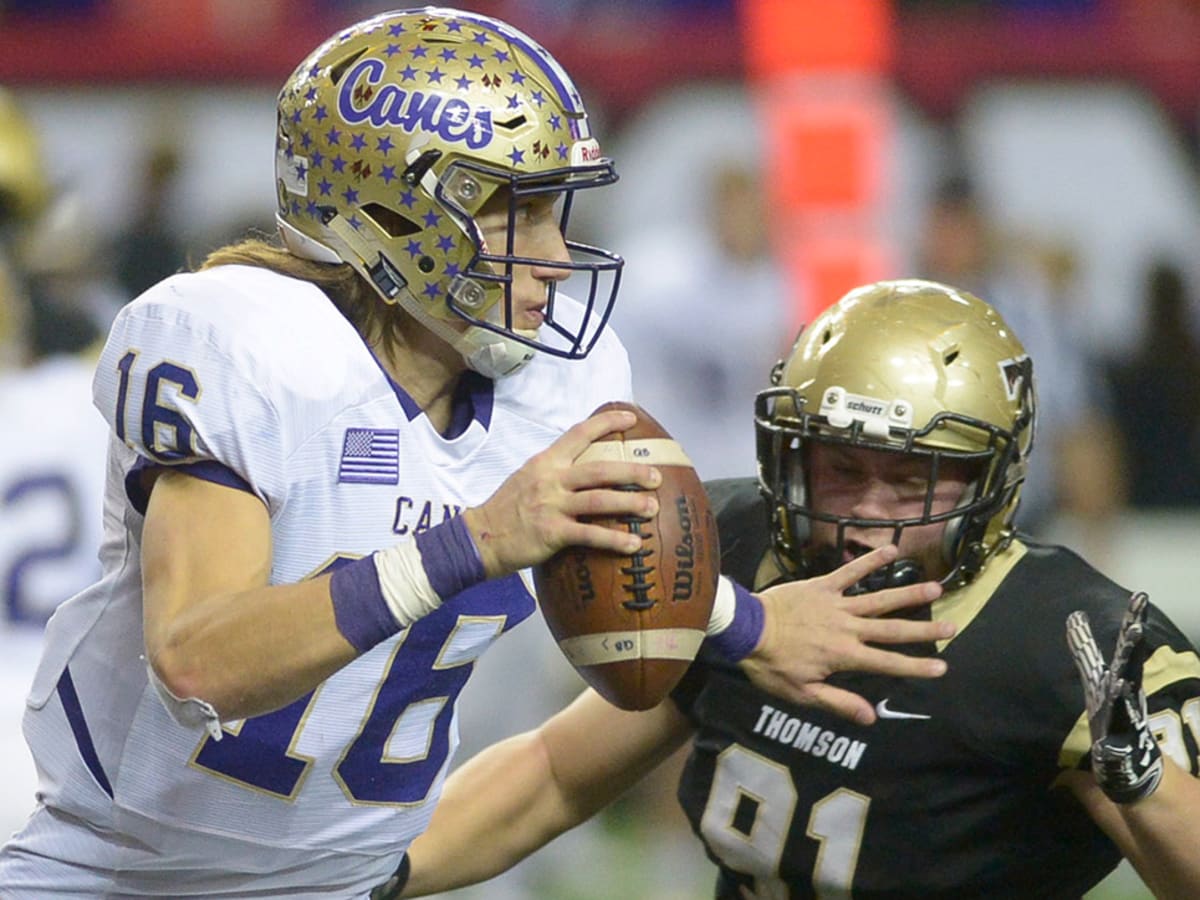 Trevor Lawrence shows off elite arm talent at Clemson spring game