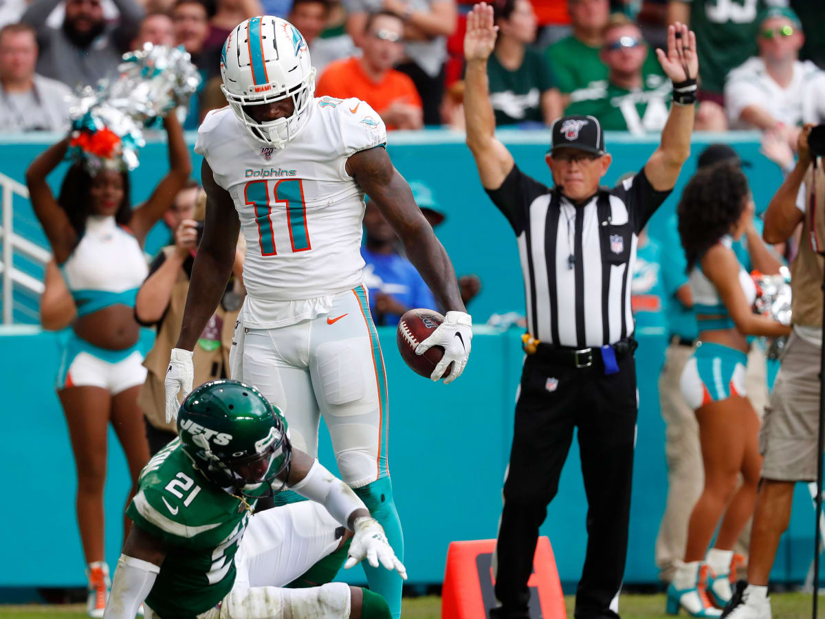 Game replay: Dolphins vs. Bucs NFL Week 5 without DeVante Parker