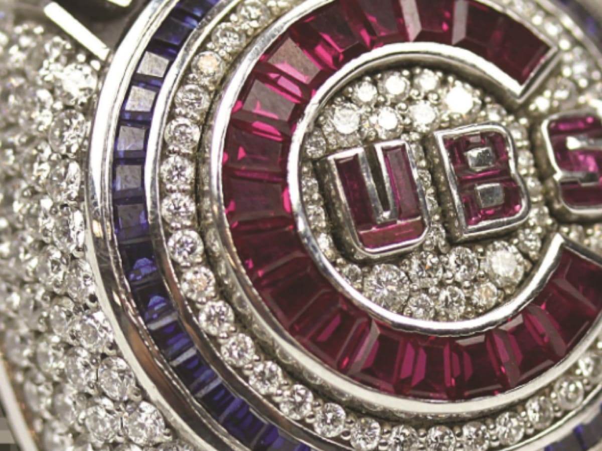 Cubs' push gets 2016 World Series ring removed from auction site