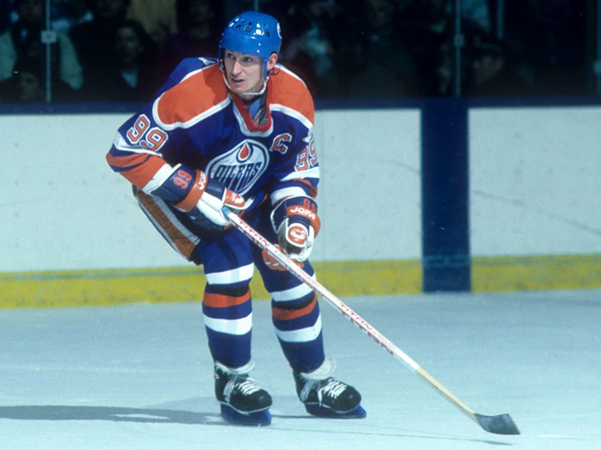 Lot Detail - Wayne Gretzky's 1986-87 Edmonton Oilers 500th Goal and Stanley  Cup Finals Game-Worn Jersey <br>- Photo-Matched!