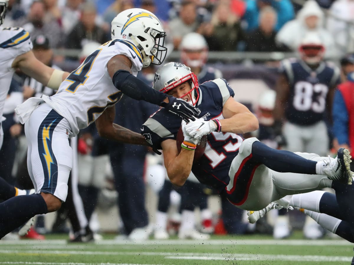 Chris Hogan injury update: How to handle Patriots WR vs. Raiders 