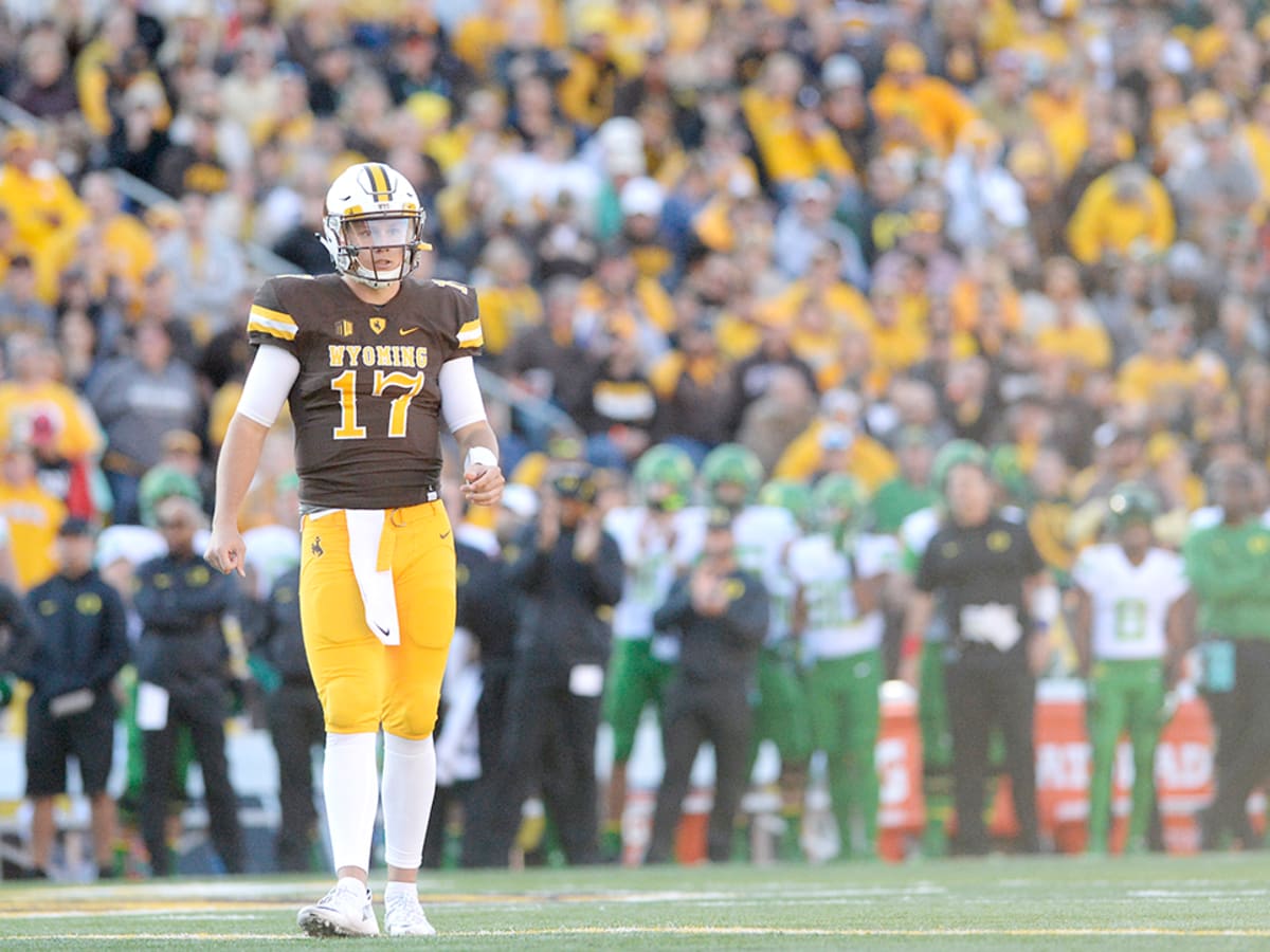 Scouting the 2018 NFL Draft - Josh Allen, QB, Wyoming - Gang Green Nation