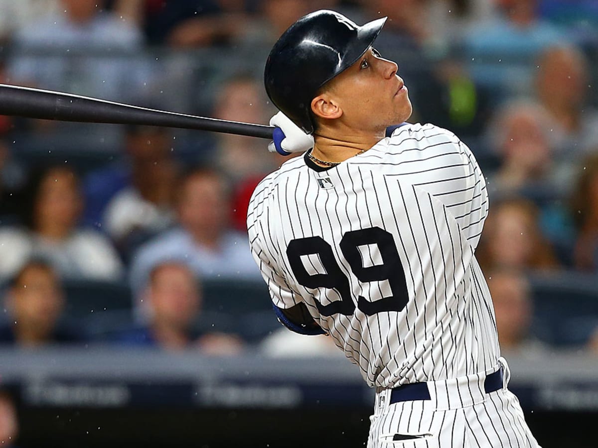 Aaron Judge carries Yankees' offense to a win over the Reds