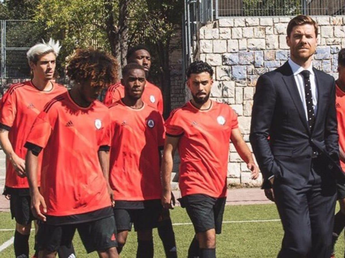 Giotto Dibondon Tormenta Esquiar VIDEO: Xabi Alonso Takes First Steps Into Management With Adidas Tango Squad  - Sports Illustrated
